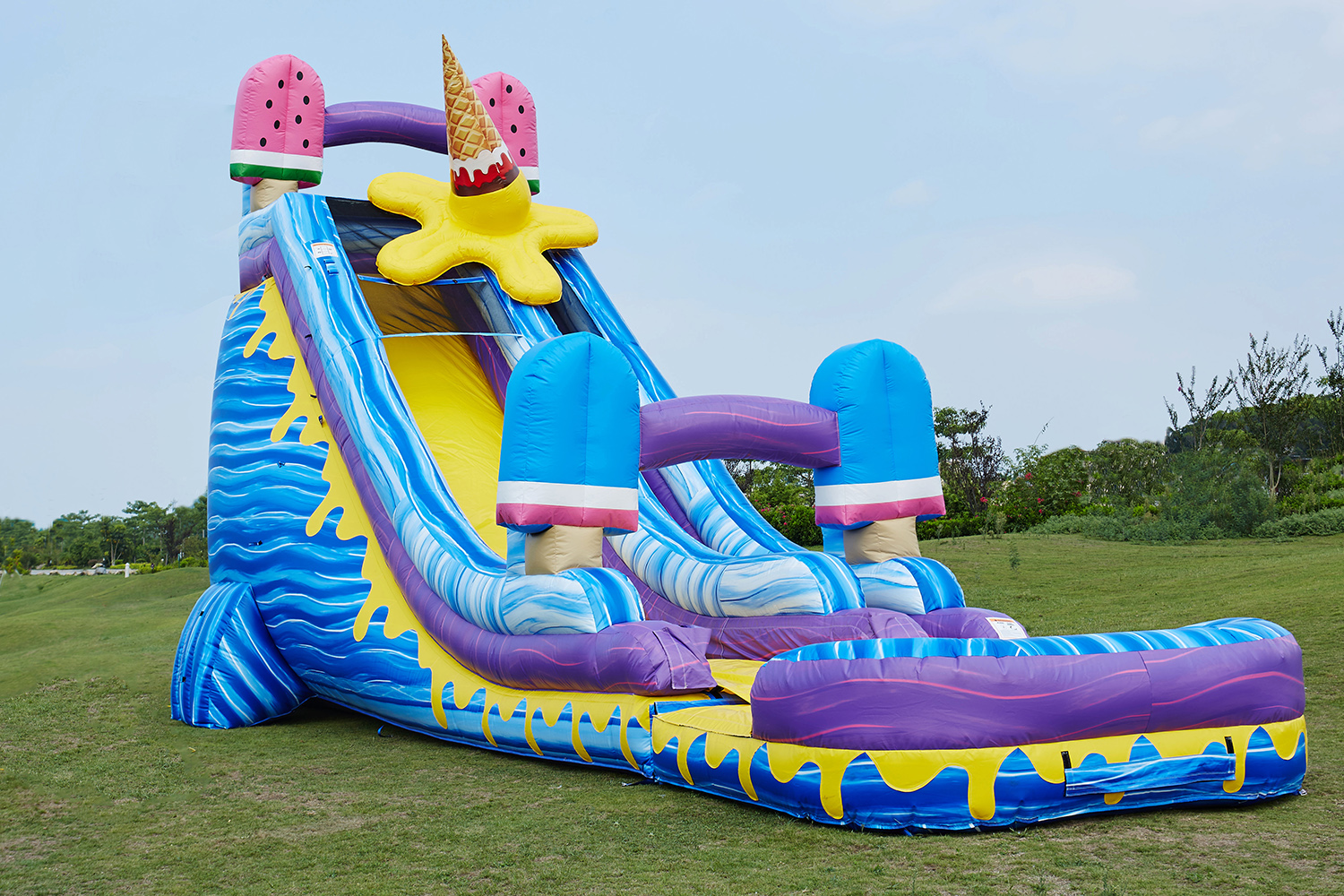 Jump On Over bounce house rentals and slides for parties in Middletown